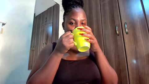 Kayla online show from 01/06/25, 04:04