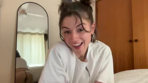 Miss Foxy online show from 06/18/26, 02:34