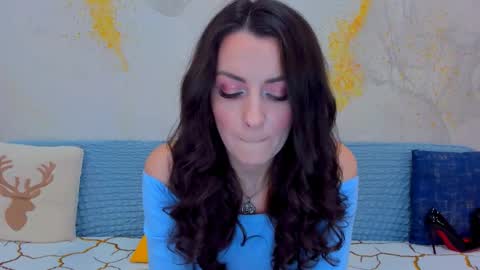 Snapshot of foxyx1 chatting on 09/27/25, 11:15 Foxy online show from 09/27/25, 11:15