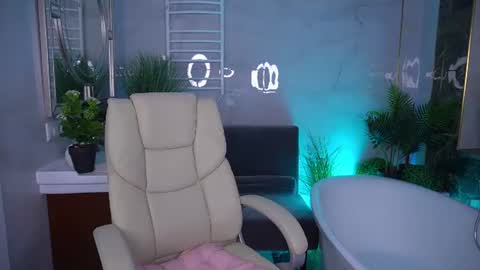 Kate online show from 06/11/26, 08:29