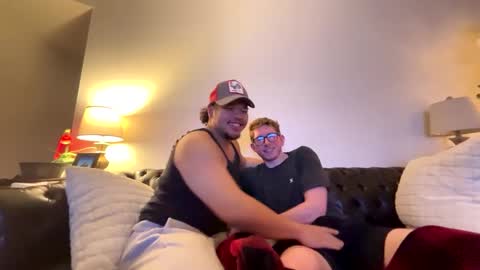 Snapshot of fr0st3d_ chatting on 12/30/24, 11:49 fr0st3d_ online show from 12/30/24, 11:49