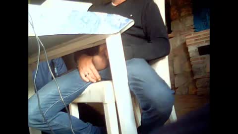 Snapshot of fra__71 chatting on 10/15/25, 03:01 fra  71 online show from 10/15/25, 03:01