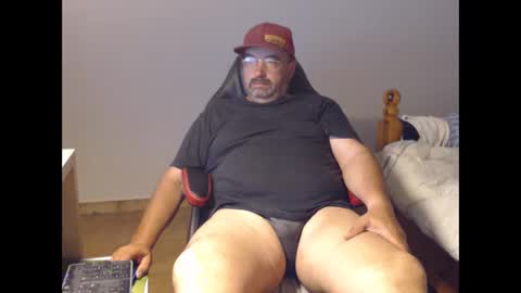 Snapshot of fraboys chatting on 05/15/26, 05:58 Fraboys online show from 05/15/26, 05:58