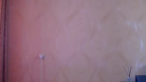 frame_tamer888 online show from 05/16/26, 10:36