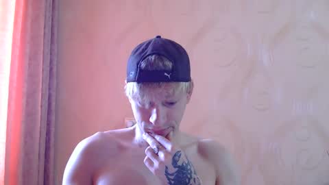 frame_tamer888 online show from 05/26/26, 08:32
