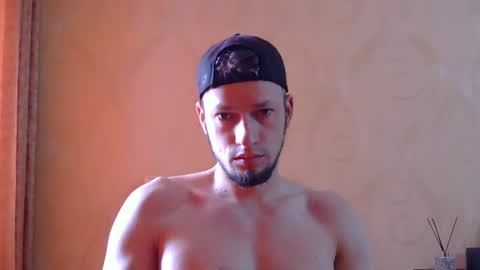 frame_tamer888 online show from 07/08/26, 07:13