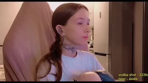 Snapshot of fran_bow chatting on 11/11/25, 02:55 fran_bow online show from 11/11/25, 02:55