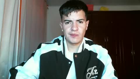 franccesco_699 online show from 12/01/24, 07:36