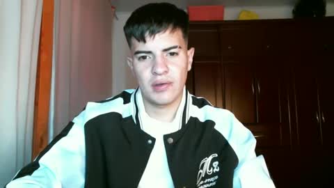 franccesco_699 online show from 12/04/24, 04:16