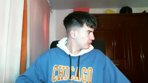 franccesco_699 online show from 12/08/24, 05:44