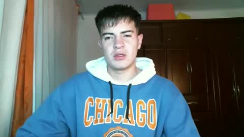 franccesco_699 online show from 12/17/24, 01:29
