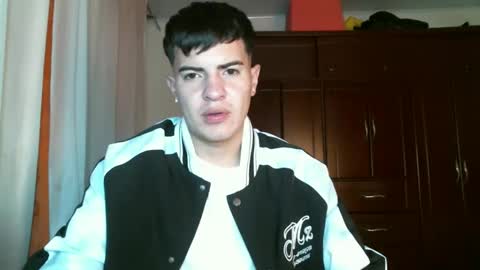 franccesco_699 online show from 12/22/24, 01:01