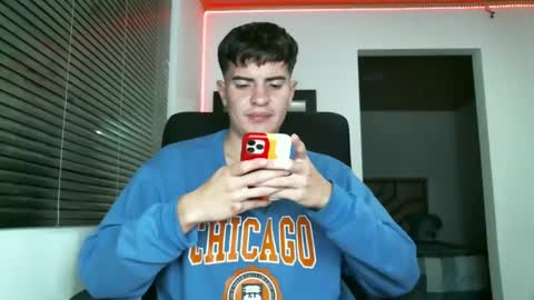 franccesco_699 online show from 01/11/25, 04:27