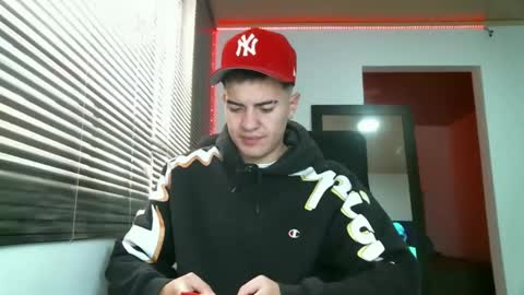 franccesco_699 online show from 01/19/25, 04:57
