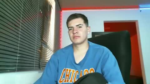 franccesco_699 online show from 01/25/25, 05:40