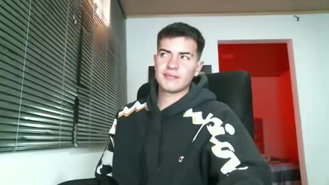 franccesco_699 online show from 01/31/25, 05:32