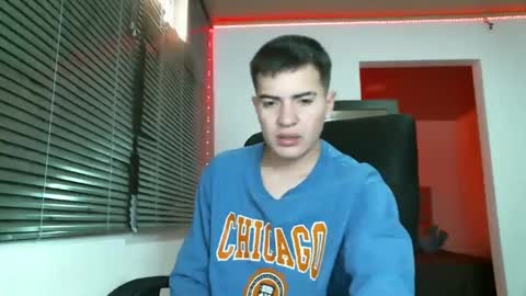 franccesco_699 online show from 02/02/25, 06:20