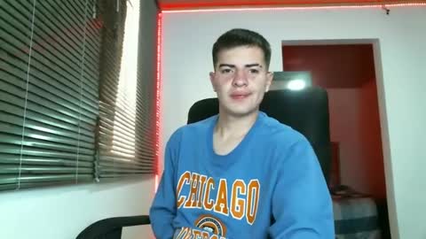 franccesco_699 online show from 02/08/25, 04:47