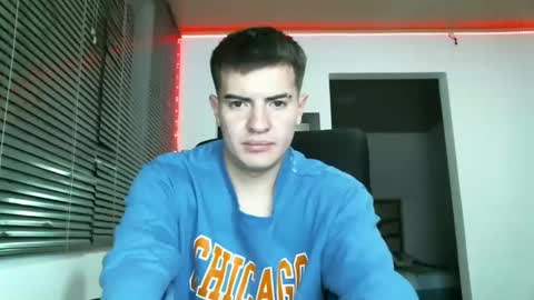 franccesco_699 online show from 02/12/25, 02:03