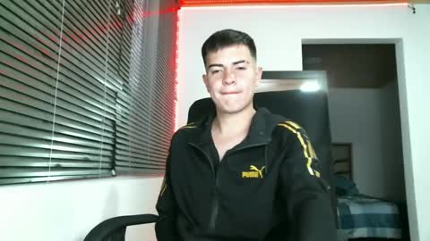 franccesco_699 online show from 02/21/25, 11:10