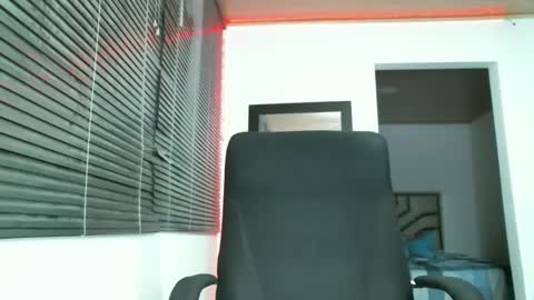 franccesco_699 online show from 03/10/25, 03:23