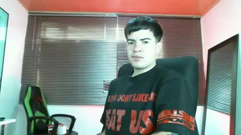 franccesco_699 online show from 09/10/25, 04:51