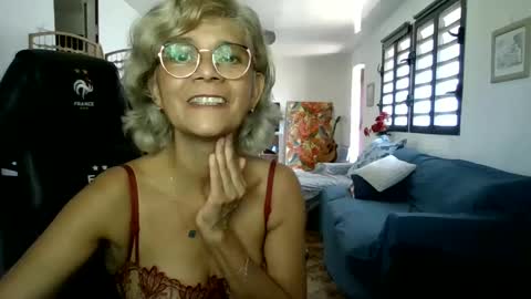 francelune online show from 01/07/25, 10:11