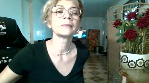 francelune online show from 09/10/25, 01:22