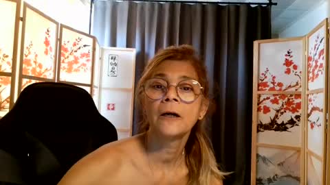 francelune online show from 07/19/26, 10:19
