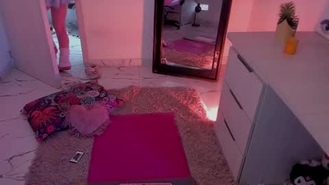 francesca_7 online show from 03/10/25, 04:57