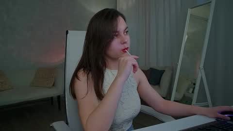 Snapshot of francescacavaliere chatting on 03/26/26, 12:33 Francesca online show from 03/26/26, 12:33