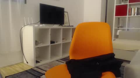 francescosal online show from 10/04/25, 04:27