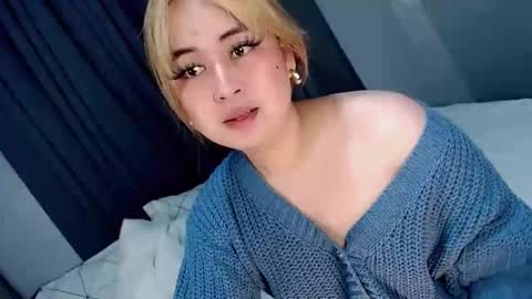 LOVE online show from 01/09/26, 02:42