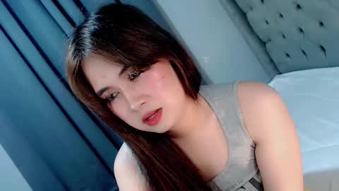 LOVE online show from 02/23/26, 08:01