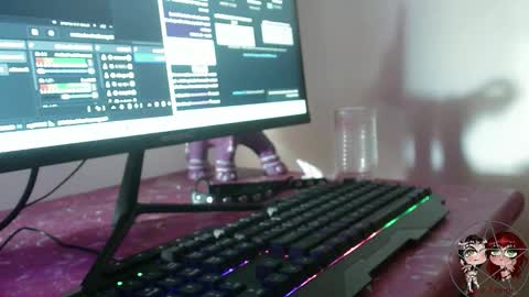 Snapshot of franchesca_monette chatting on 09/21/25, 09:49 Franchesca Monette online show from 09/21/25, 09:49
