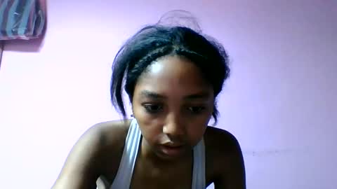 Snapshot of francia333068 chatting on 06/07/26, 05:33 francia333068 online show from 06/07/26, 05:33