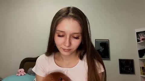 Snapshot of francinaporteus chatting on 10/11/25, 03:43 Francis online show from 10/11/25, 03:43