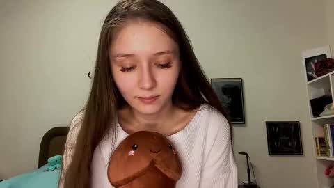 Snapshot of francinaporteus chatting on 10/24/25, 03:19 Francis online show from 10/24/25, 03:19