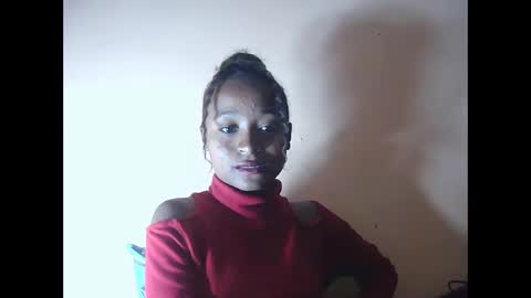 Snapshot of francine925426 chatting on 11/01/25, 04:53 francine925426 online show from 11/01/25, 04:53