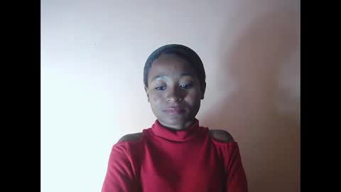 Snapshot of francine925426 chatting on 11/11/25, 10:26 francine925426 online show from 11/11/25, 10:26