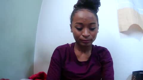 francine925426 online show from 07/28/26, 08:10
