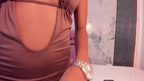Laura online show from 06/09/26, 07:25