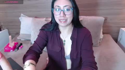 Snapshot of francisca_vera chatting on 07/03/26, 11:22 francisca_vera online show from 07/03/26, 11:22