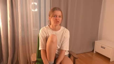 Snapshot of franciscopizzo chatting on 10/14/25, 12:28 Regina online show from 10/14/25, 12:28