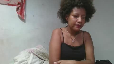 Snapshot of franckamby chatting on 11/30/25, 11:53 franckamby online show from 11/30/25, 11:53