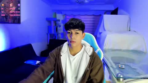 Snapshot of franco_rizzo01 chatting on 09/21/25, 02:24 frank online show from 09/21/25, 02:24