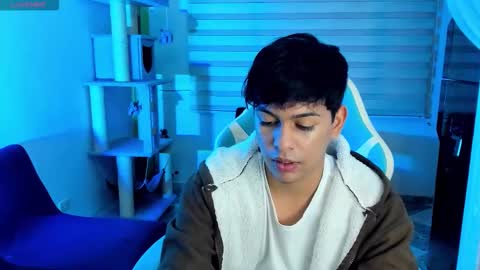 Snapshot of franco_rizzo01 chatting on 10/05/25, 12:31 frank online show from 10/05/25, 12:31