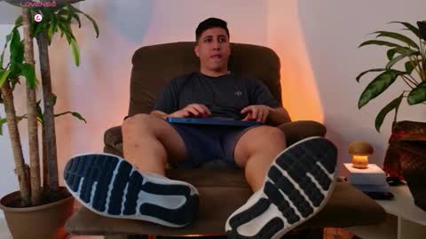 Snapshot of francodelacruz chatting on 10/10/25, 01:26 Francum online show from 10/10/25, 01:26