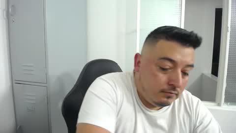 Juan online show from 11/14/25, 10:07