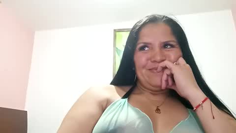Snapshot of francy_froz chatting on 01/17/25, 01:36 francy froz online show from 01/17/25, 01:36